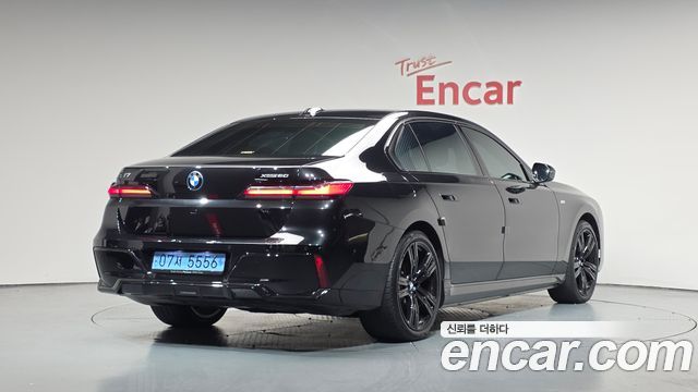 BMW i7 из Кореи Encar