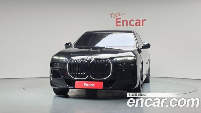 BMW i7 из Кореи Encar