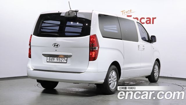 Hyundai Starex из Кореи Encar
