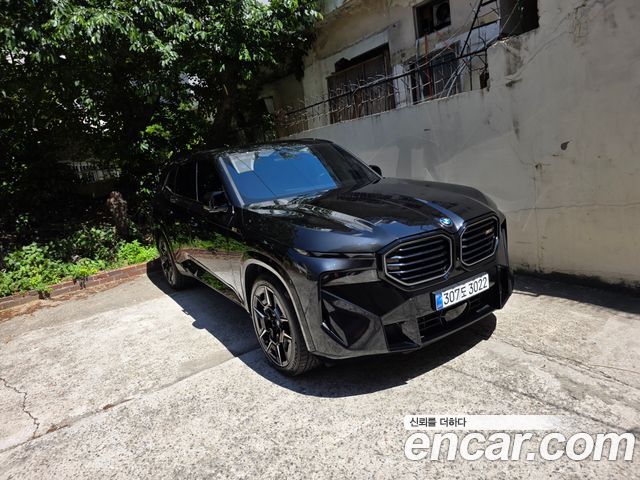 BMW XM 4.4 — пробег 13 000 км — фото 1 из 5