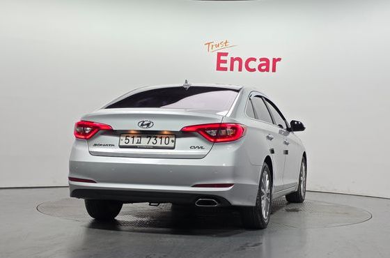 Hyundai Sonata 2.0 Style — пробег 42 271 км — фото 4 из 5