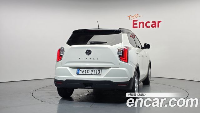 Ssangyong TIBOLI из Кореи Encar