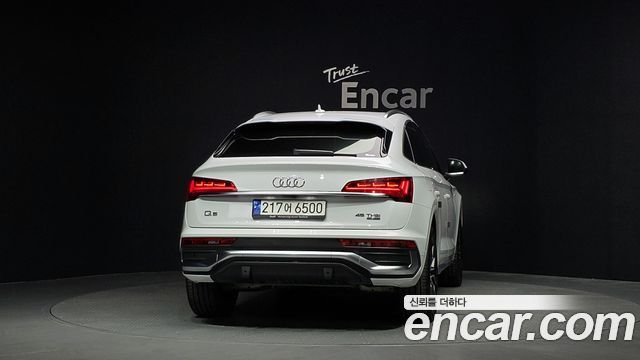 Audi Q5 45 TFSI Quattro Premium Sportback — пробег 77 058 км — фото 4 из 5