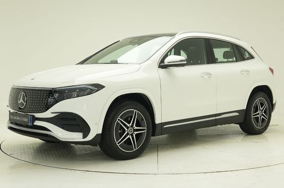 Mercedes-Benz EQA EQA250 AMG Line — пробег 4 736 км — фото 1 из 5