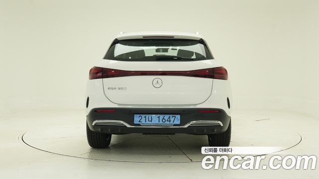Mercedes-Benz EQA из Кореи Encar
