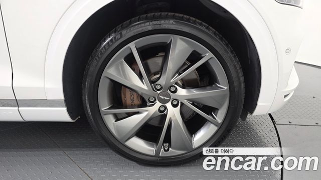 Genesis GV70 из Кореи Encar