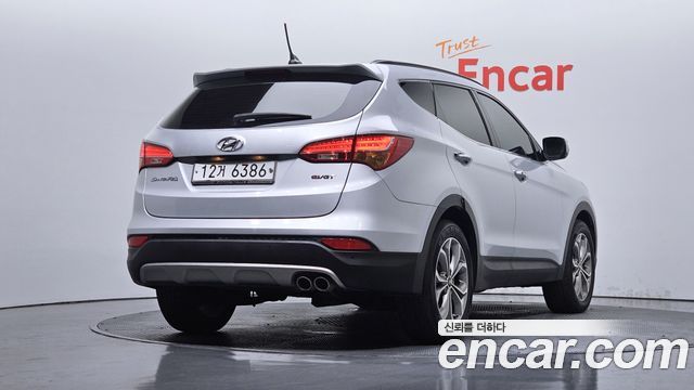 Hyundai Santafe Diesel(e-VGT) 2.2 2WD Exclusive — пробег 125 121 км — фото 2 из 5