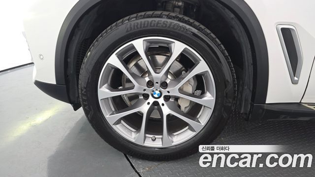 BMW X5 xDrive 30d xLine — пробег 34 377 км — фото 5 из 5