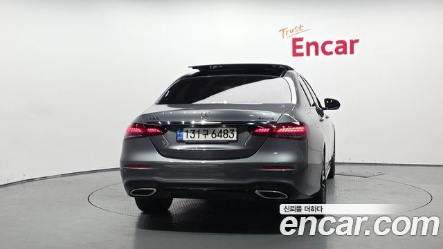 Mercedes-Benz E-Class из Кореи Encar