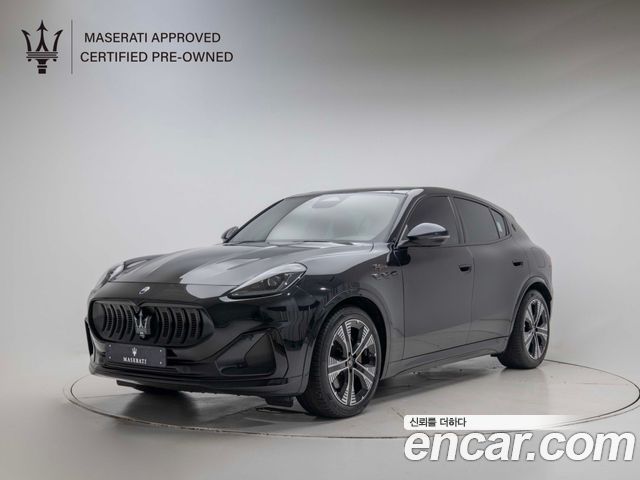 Maserati Grecale AWD Folgore — пробег 2 560 км — фото 1 из 5