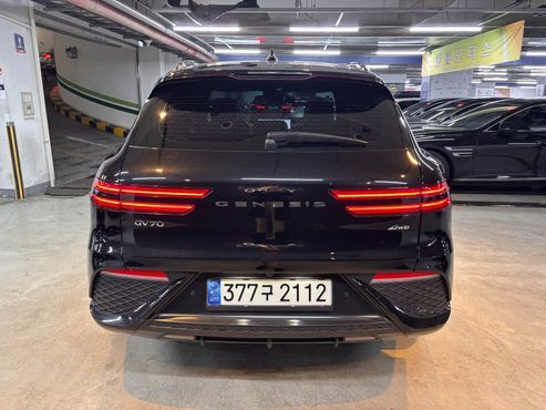 Genesis GV70 2.2 Diesel AWD — пробег 67 000 км — фото 4 из 5