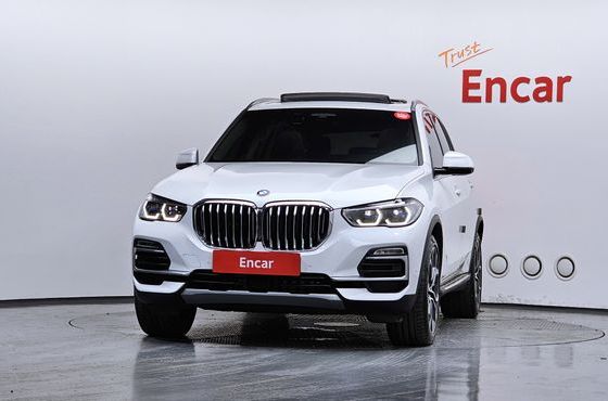 BMW X5 xDrive 40i xLine — пробег 87 335 км — фото 3 из 5