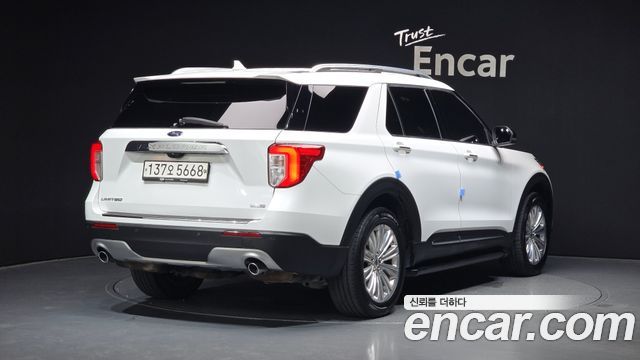 Ford Explorer 2.3 LimIted 4WD — пробег 143 819 км — фото 2 из 5
