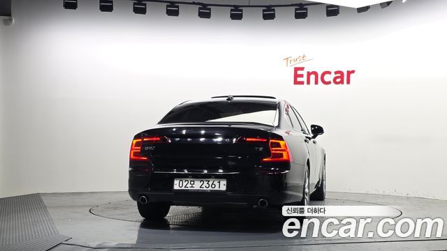 Volvo S90 из Кореи Encar