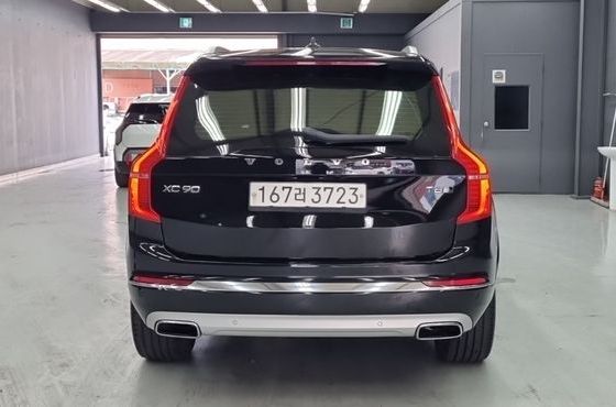 Volvo XC90 T6 Inscription — пробег 125 000 км — фото 4 из 5