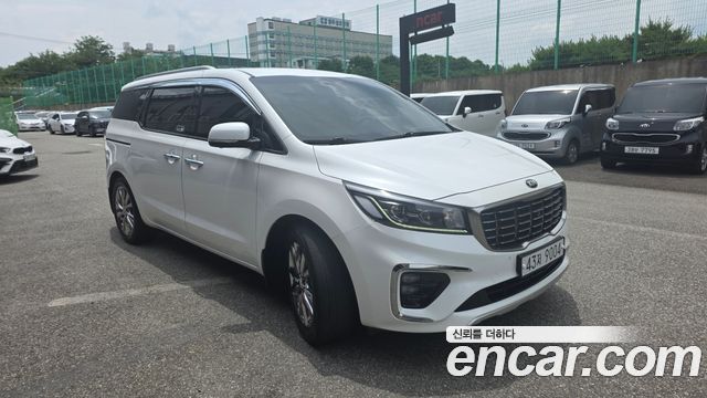 Kia Carnival из Кореи Encar