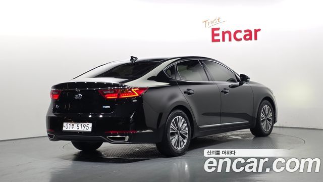 Kia K7 из Кореи Encar