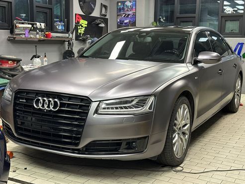 Audi A8 60 TDI Quattro LWB D4 — пробег 126 000 км — фото 1 из 5