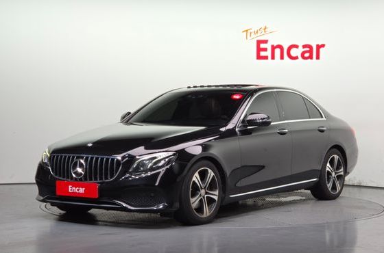 Mercedes-Benz E-Class E220d Avantgarde — пробег 252 280 км — фото 1 из 5