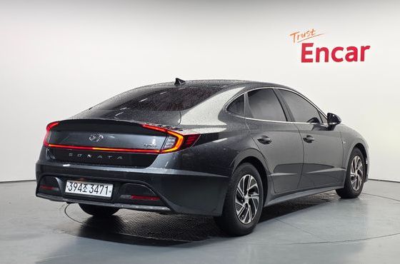 Hyundai Sonata Premium — пробег 64 644 км — фото 2 из 5