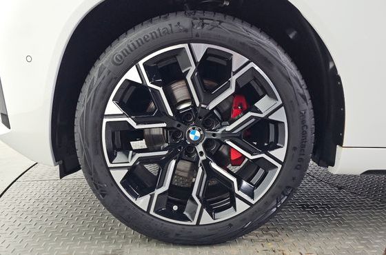 BMW X3 xDrive 20 M Sport Pro — пробег 30 077 км — фото 5 из 5