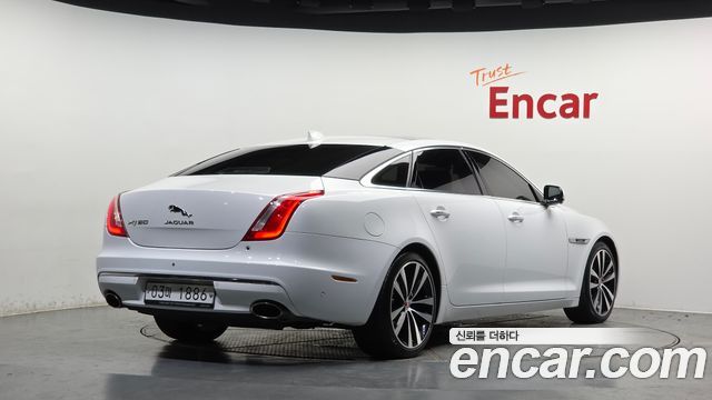 Jaguar XJ из Кореи Encar