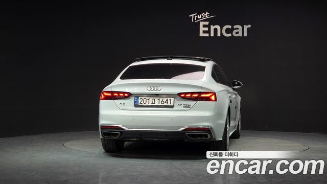 Audi A5 40 TFSI Quattro Premium Sportback — пробег 73 356 км — фото 4 из 5