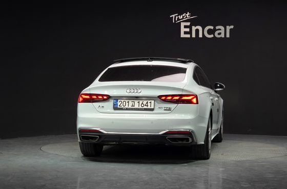 Audi A5 40 TFSI Quattro Premium Sportback — пробег 73 356 км — фото 4 из 5