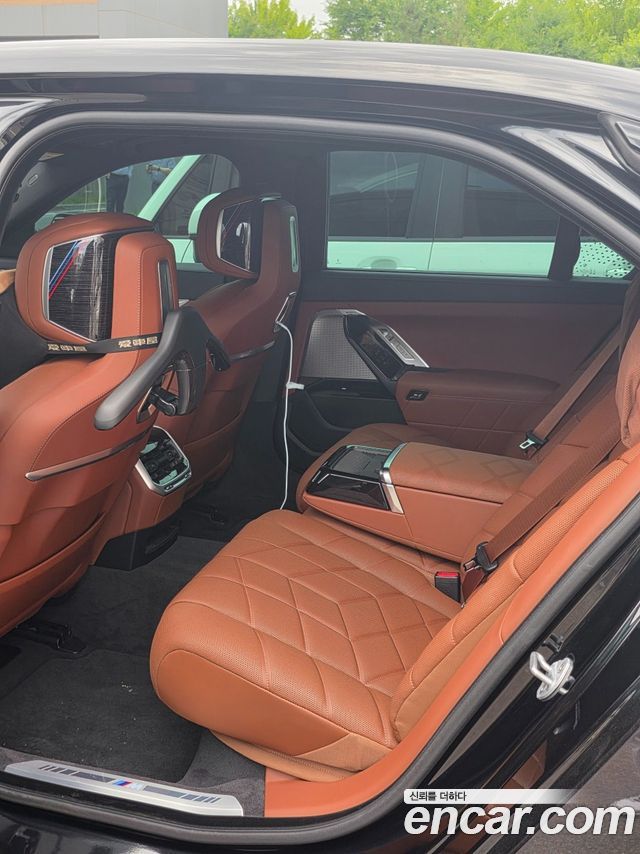 BMW 7-Series из Кореи Encar