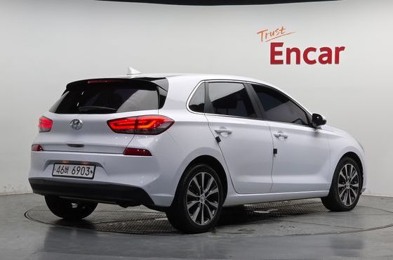 Hyundai i30 Diesel 1.6 Premium — пробег 114 061 км — фото 2 из 5
