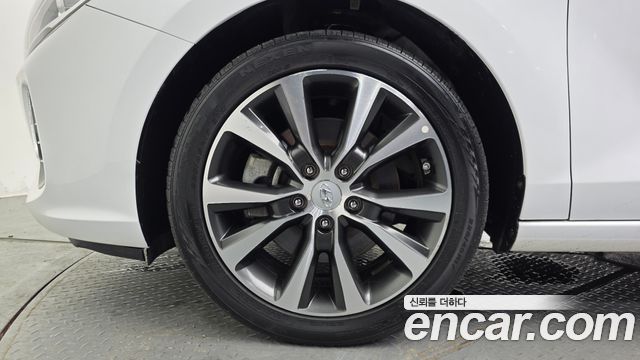 Hyundai i30 Diesel 1.6 Premium — пробег 114 061 км — фото 5 из 5