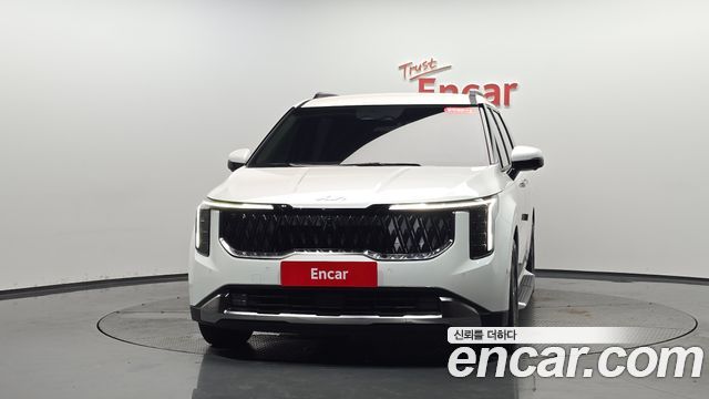 Kia Carnival Gasoline 7-Seater Signature — пробег 7 619 км — фото 3 из 5