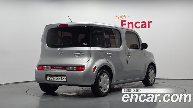 Nissan Cube из Кореи Encar