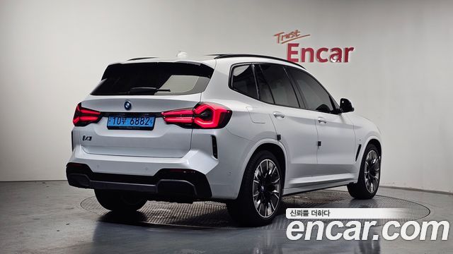 BMW iX3 M Sports — пробег 33 580 км — фото 2 из 5