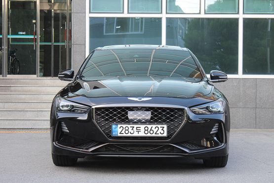 Genesis G70 3.3T Sport AWD Supreme — пробег 113 500 км — фото 2 из 5