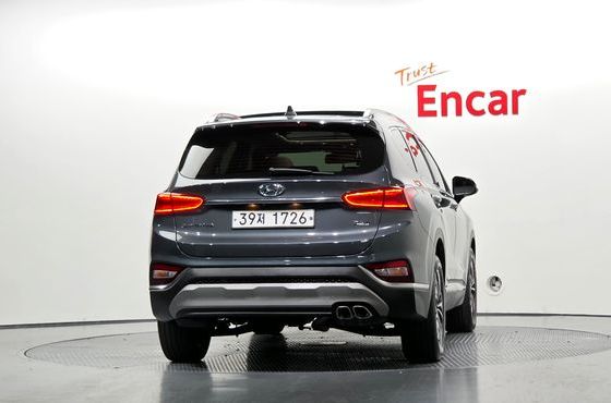 Hyundai Santafe Diesel 2.2 2WD Prestige — пробег 138 986 км — фото 4 из 5
