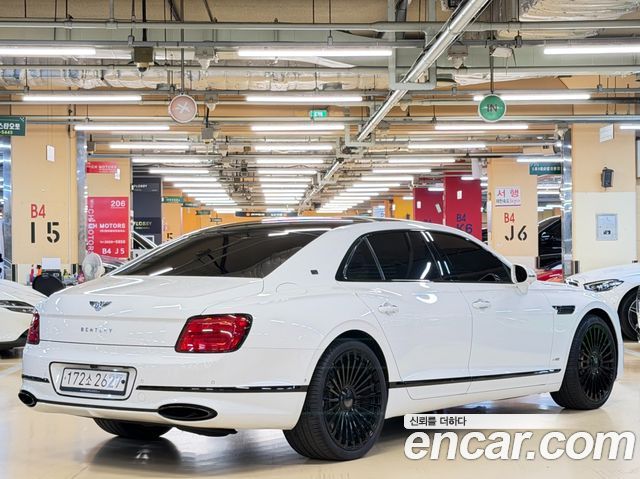 Bentley Flying Spur из Кореи Encar