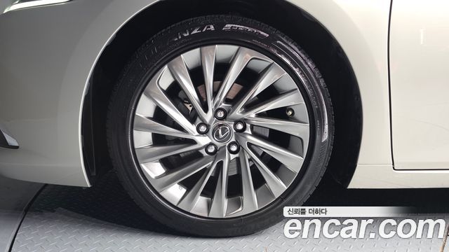 Lexus ES из Кореи Encar