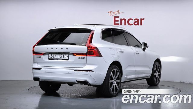 Volvo XC60 D5 Inscription — пробег 153 765 км — фото 2 из 5