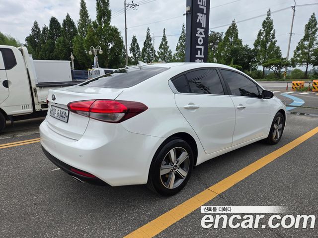 Kia K3 из Кореи Encar