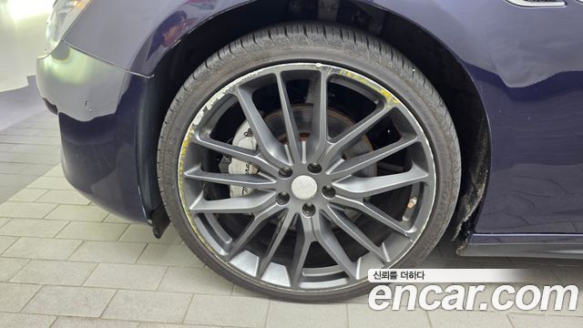 Maserati Ghibli из Кореи Encar