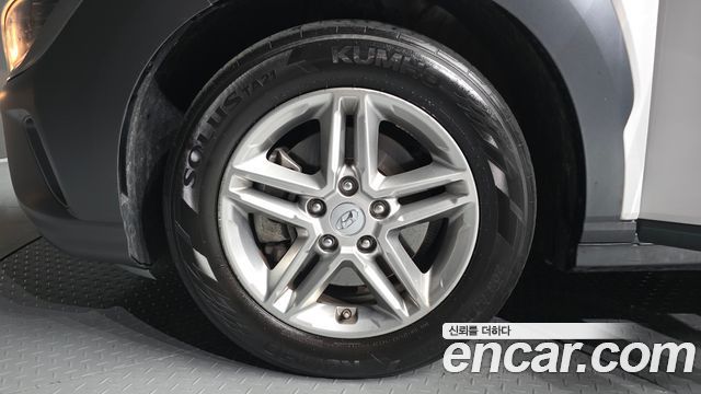 Hyundai Kona из Кореи Encar