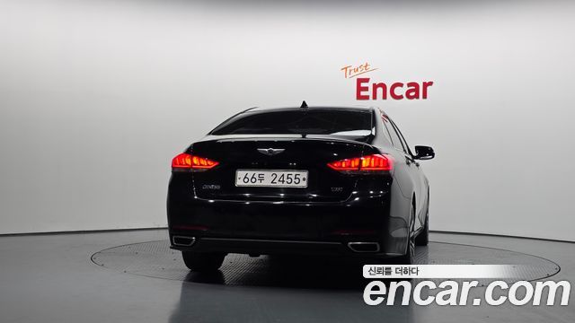 Hyundai Genesis из Кореи Encar
