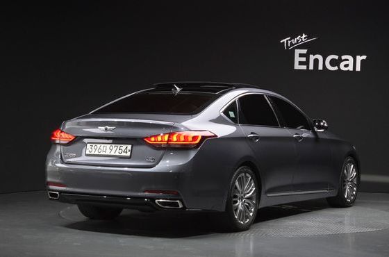 Hyundai Genesis G330 Premium AWD — пробег 175 920 км — фото 2 из 5