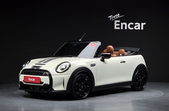 Mini Cooper Convertible Classic Third Generation — пробег 45 611 км — фото 1 из 5