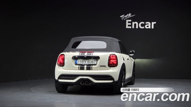 Mini Cooper Convertible Classic Third Generation — пробег 45 611 км — фото 4 из 5