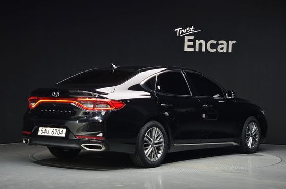 Hyundai Grandeur 2.4 Premium — пробег 177 586 км — фото 2 из 5