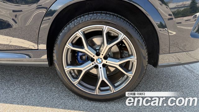 BMW X6 xDrive40i M Sport — пробег 67 114 км — фото 5 из 5