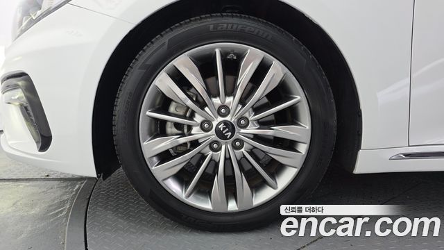 Kia K5 из Кореи Encar