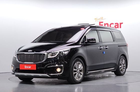 Kia Carnival 9-seater Prestige — пробег 174 457 км — фото 1 из 5